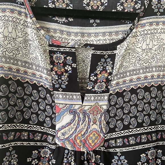 Pleione-paisley Floral Printed Tank Top (Size:Small) - Picture 5 of 7